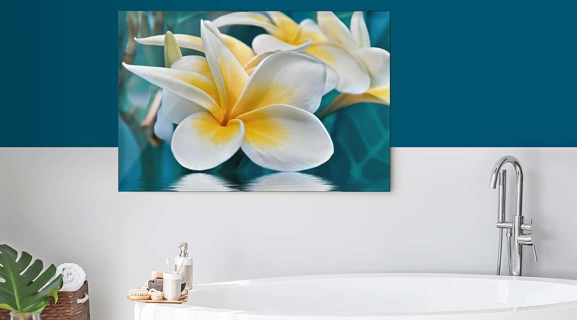 Botanical design on aluminium