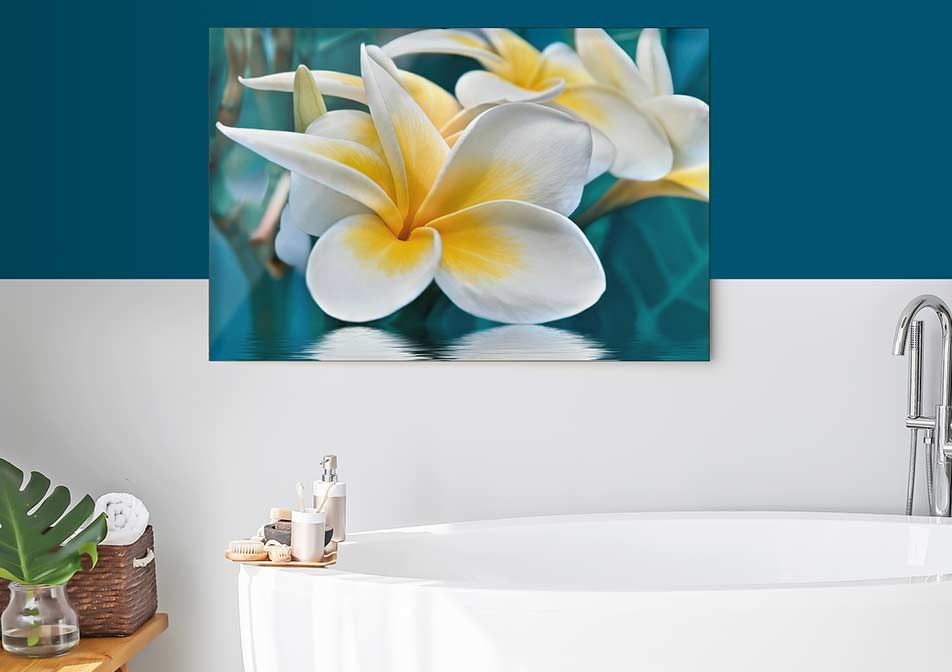 Botanical design on aluminium